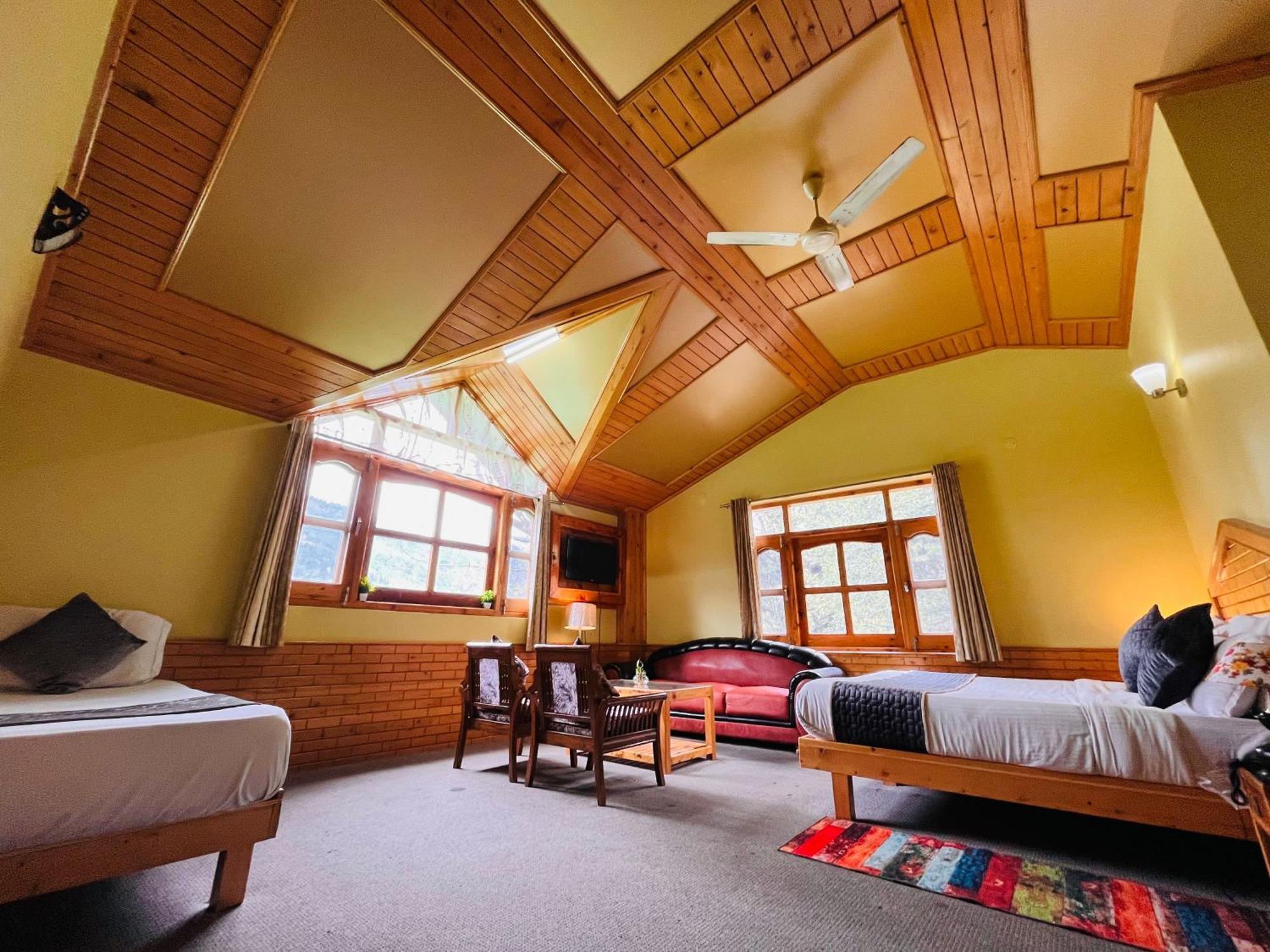 Hotel Hollywood Manali - Scenic River & Mountain View With Premium Rooms Ngoại thất bức ảnh