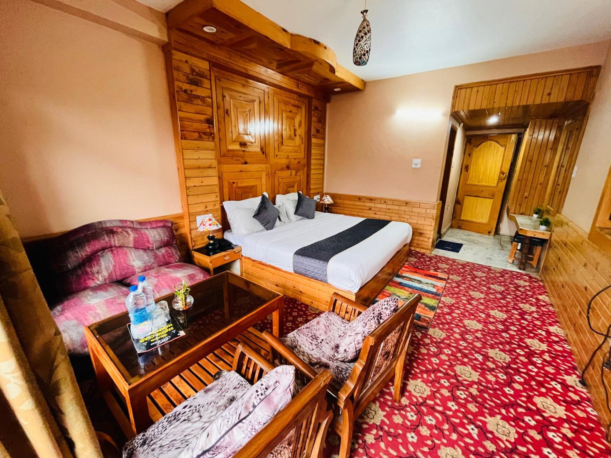 Hotel Hollywood Manali - Scenic River & Mountain View With Premium Rooms Ngoại thất bức ảnh